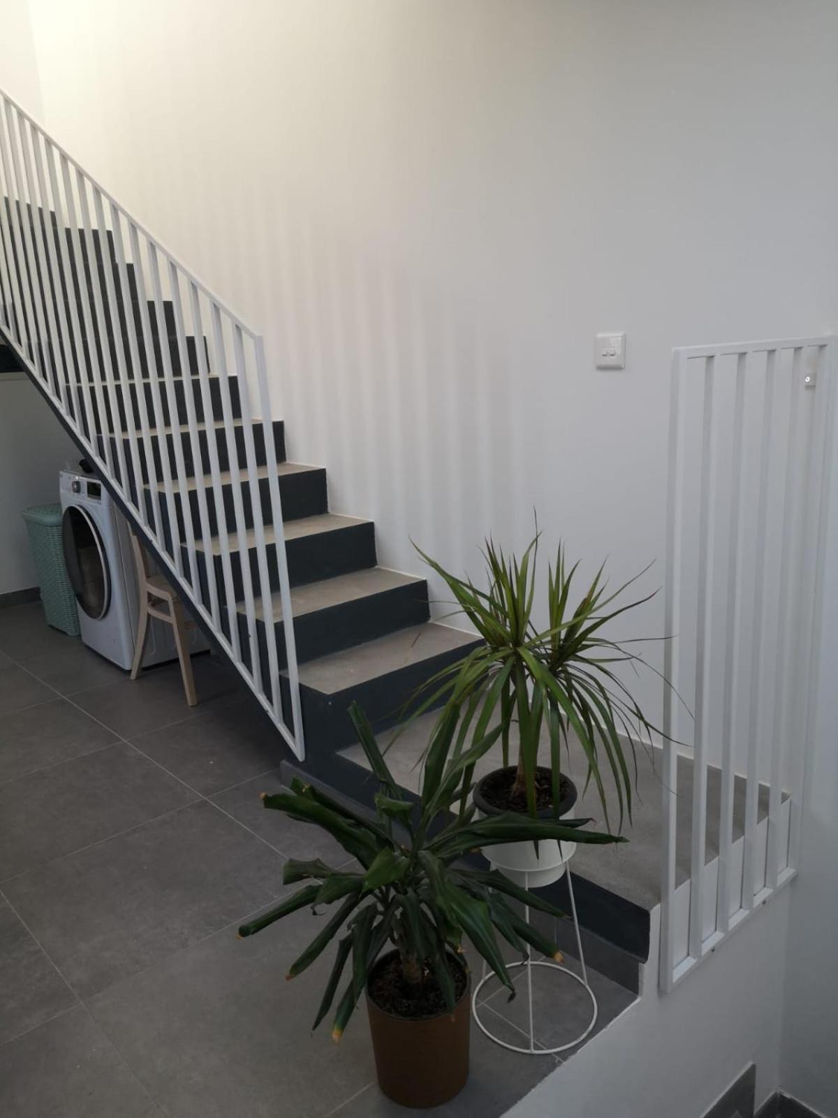 شقة Minimal & Arty Townhouse Hamrun المظهر الخارجي الصورة